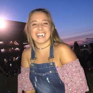 Meet your Posher, Isabelle